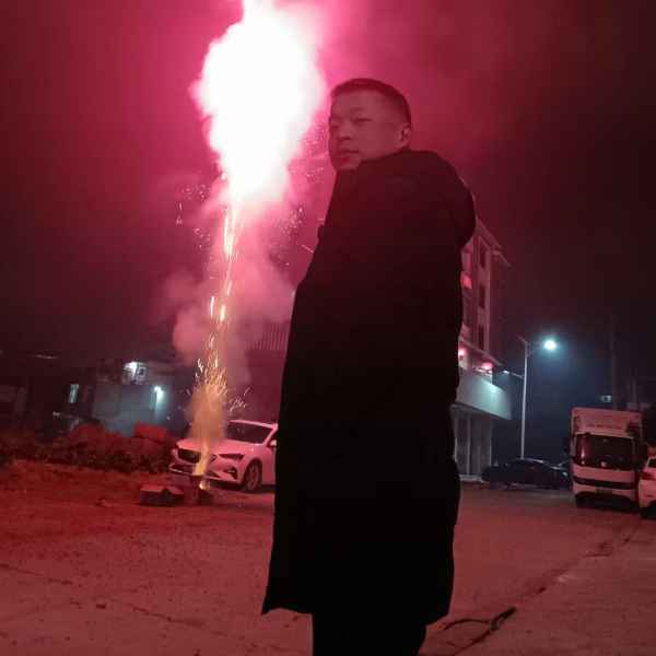 四川37岁单身帅哥真诚找对象-普洱征婚相亲网