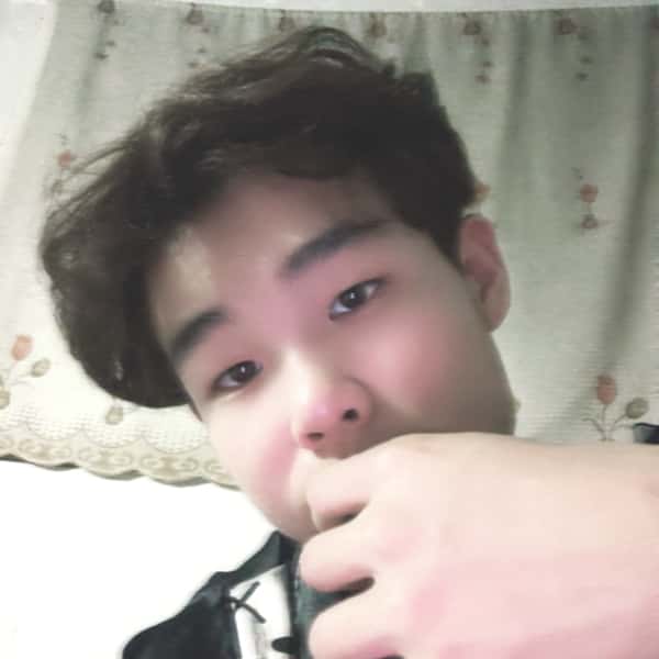 山东21岁单身帅哥真诚找对象-普洱征婚相亲网