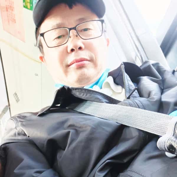 上海56岁单身帅哥真诚找对象-普洱征婚相亲网